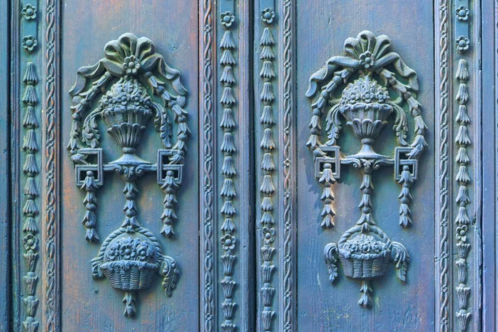 Mexico, Guanajuato Detail of wooden door